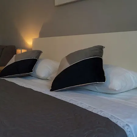 Apartman Anabela Apartment *